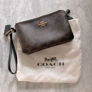 Coach Wristlet Wallet